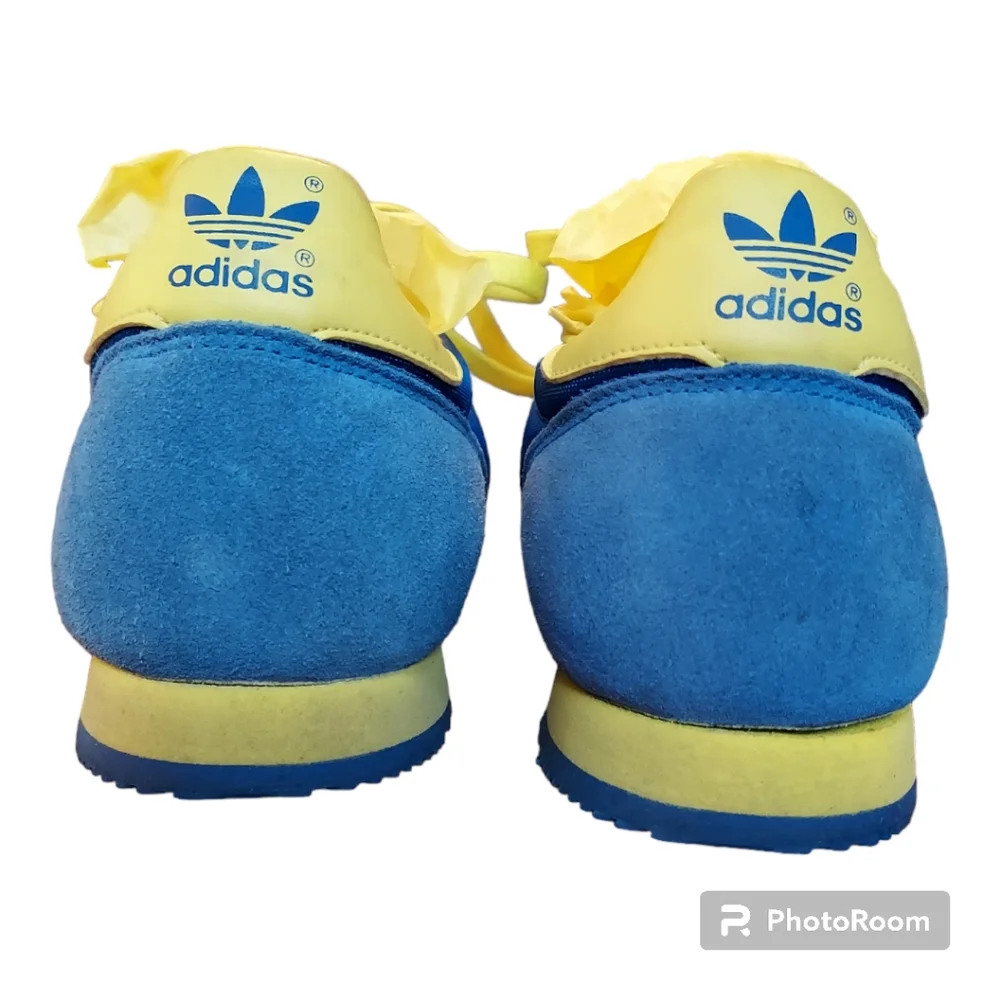 Adidas Dragon 2006 Retro Inspired Sneakers - Picture 4 of 15